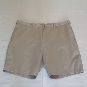 Roundtree & Yorke Size 54 EXPANDER WAIST Khaki Cotton Flat Front New Mens Shorts